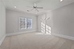 900 Jefferson Wood Ln, Greensboro, NC 27410 - Photo 30