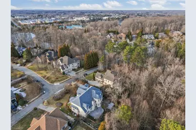 900 Jefferson Wood Lane, Greensboro, NC 27410 - Photo 44