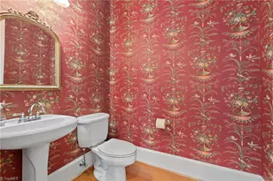 900 Jefferson Wood Ln, Greensboro, NC 27410 - Photo 12