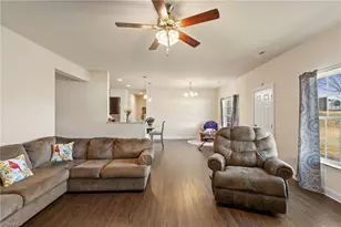 1378 Land Grv Dr, Kernersville, NC 27284 - Photo 10