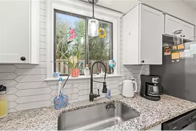 242 Northpoint Avenue #C, High Point, NC 27262 - Photo 4