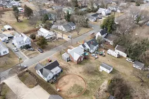 213 Guthrie St, Graham, NC 27253 - Photo 32