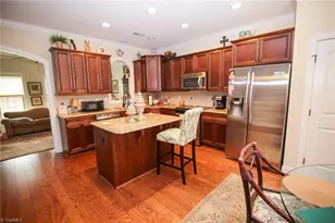 5416 Ggo Dr, Greensboro, NC 27406 - Photo 8