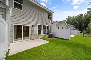 5113 Maple Blossom Trl, Greensboro, NC 27455 - Photo 2