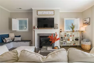 1727 Eastover Drive, Kernersville, NC 27284 - Photo 4