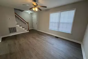 1205 Glendale Dr, Greensboro, NC 27406 - Photo 4