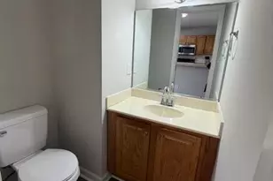 1205 Glendale Dr, Greensboro, NC 27406 - Photo 14