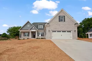 173 Cool Run, Lexington, NC 27295 - Photo 2
