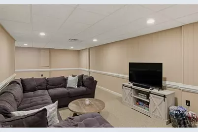 4938 Hackamore Road, Greensboro, NC 27410 - Photo 40