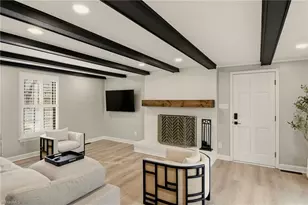 4938 Hackamore Rd, Greensboro, NC 27410 - Photo 14