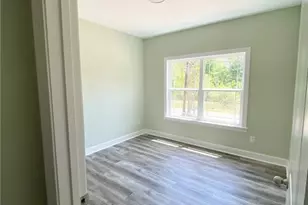 611 Kendall St, Eden, NC 27288 - Photo 10