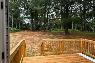 611 Kendall St, Eden, NC 27288 - Photo 16