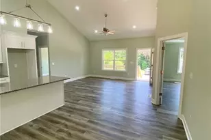 611 Kendall St, Eden, NC 27288 - Photo 6