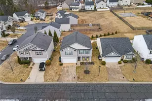 3855 Foliage Dr, Winston-Salem, NC 27101 - Photo 32