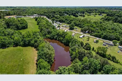 115 Washburn Lake Road, Reidsville, NC 27320 - Photo 18