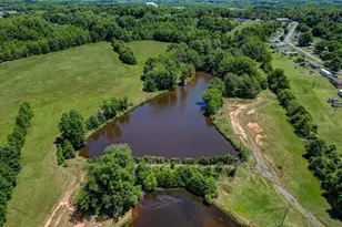 115 Washburn Lake Rd, Reidsville, NC 27320 - Photo 16