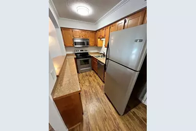 1310 Brookstown Avenue #5, Winston-Salem, NC 27101 - Photo 6