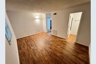 1310 Brookstown Avenue #5, Winston-Salem, NC 27101 - Photo 8