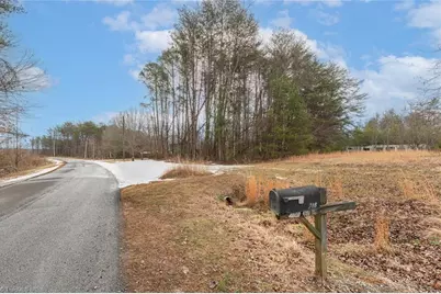 318 Wayne Marshall Road, Elkin, NC 28621 - Photo 8