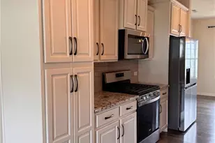 103 Centerpiece Dr, High Point, NC 27265 - Photo 14