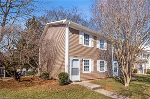 5735 Bramblegate Rd, Greensboro, NC 27409 - Photo 2