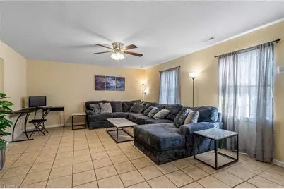 5735 Bramblegate Road, Greensboro, NC 27409 - Photo 6