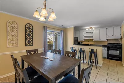 5735 Bramblegate Road, Greensboro, NC 27409 - Photo 16