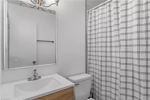 5735 Bramblegate Rd, Greensboro, NC 27409 - Photo 26