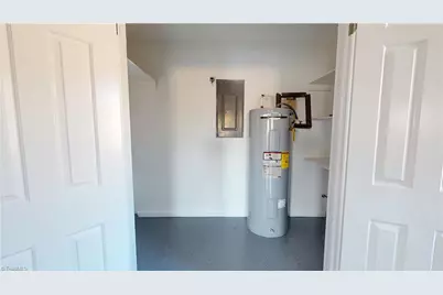 140 Hidden Hills Drive, Kernersville, NC 27284 - Photo 12