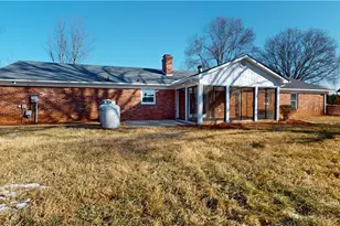 140 Hidden Hills Dr, Kernersville, NC 27284 - Photo 34