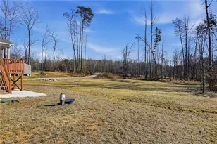 8867 Bakersfield Dr, Kernersville, NC 27284 - Photo 32