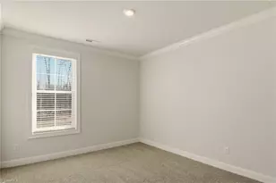 8867 Bakersfield Dr, Kernersville, NC 27284 - Photo 16