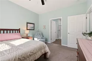 719 Meadowgreen Village Dr, Eden, NC 27288 - Photo 14