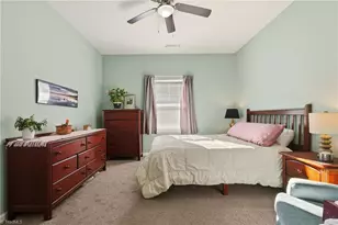 719 Meadowgreen Village Dr, Eden, NC 27288 - Photo 12