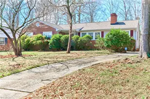 915 Onslow Dr, Greensboro, NC 27408 - Photo 1