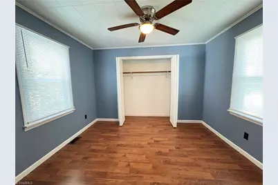 1025 Manly Street, Winston-Salem, NC 27105 - Photo 4