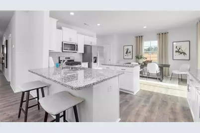 515 Forest Creek Drive, Winston-Salem, NC 27107 - Photo 14