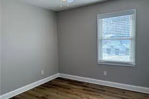 2744 Westchester Dr, Burlington, NC 27217 - Photo 8