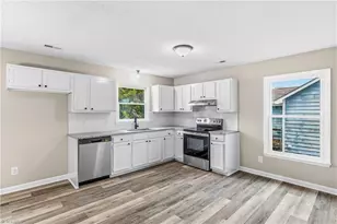 708 Garrett St, Greensboro, NC 27406 - Photo 12