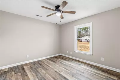 708 Garrett Street, Greensboro, NC 27406 - Photo 16