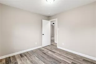 708 Garrett St, Greensboro, NC 27406 - Photo 26