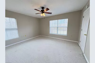 2620 Ingleside Drive #2D, High Point, NC 27262 - Photo 12