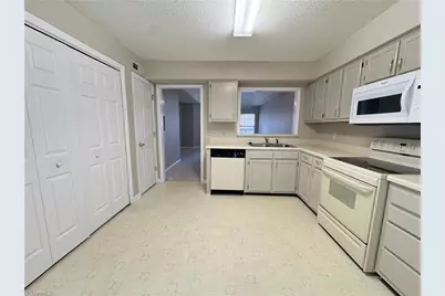 2620 Ingleside Drive #2D, High Point, NC 27262 - Photo 6