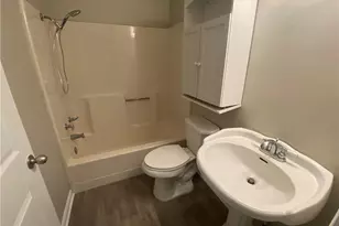 832 Cummins St, High Point, NC 27262 - Photo 8