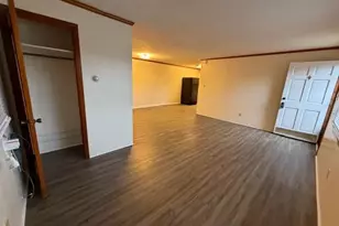 239 Stadium Dr, Eden, NC 27288 - Photo 4