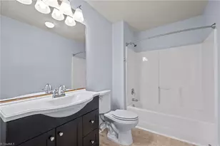 5703 Battery Dr, Greensboro, NC 27409 - Photo 26