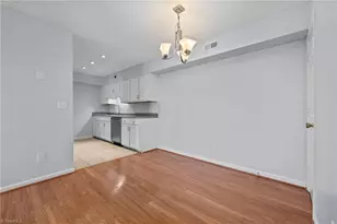 5703 Battery Dr, Greensboro, NC 27409 - Photo 14