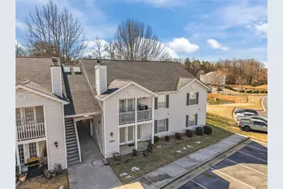 5703 Battery Drive #D, Greensboro, NC 27409 - Photo 4