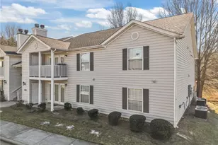 5703 Battery Dr, Greensboro, NC 27409 - Photo 6