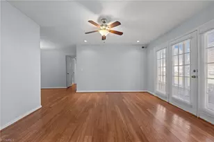 5703 Battery Dr, Greensboro, NC 27409 - Photo 8